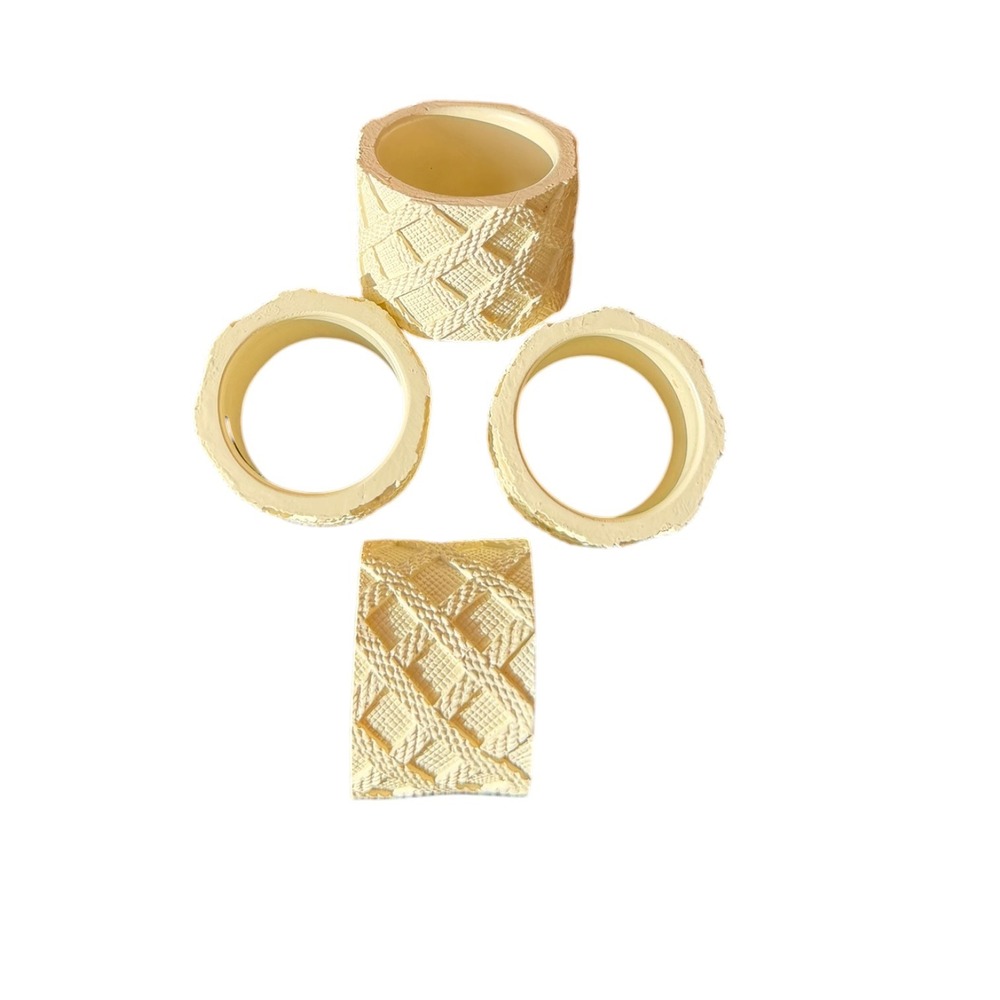 Set of 4 Cream Lattice Cable Knit Textured Napkin Rings Table Decor - Picture 3 of 12